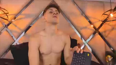 JASPER JONES online show from 03/18/26, 02:09