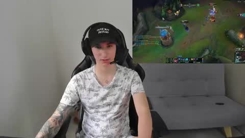 jasper__thompson online show from 12/27/24, 09:22