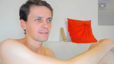 Snapshot of jasper_sun chatting on 10/18/25, 09:15 Jasper online show from 10/18/25, 09:15