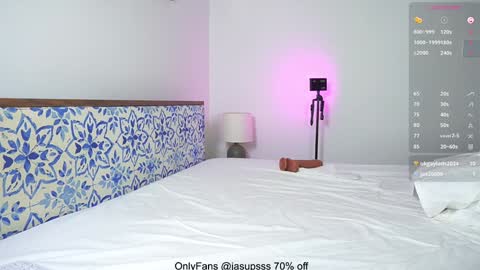 Alex and Max beard online show from 12/20/24, 08:38