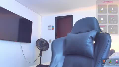 Snapshot of jasperbrooksx chatting on 11/08/25, 06:29 JBrooksXx online show from 11/08/25, 06:29