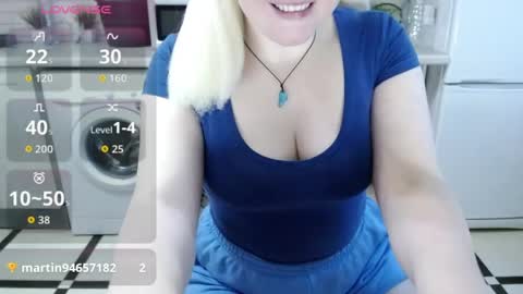 jassicaonline online show from 04/15/26, 04:52