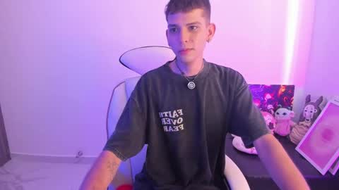 jasson___ online show from 12/15/25, 02:21