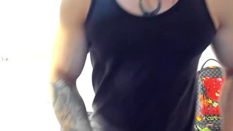 Snapshot of jasson_rodriguez69 chatting on 01/11/25, 03:34 Lil Dark online show from 01/11/25, 03:34