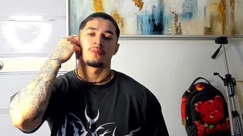 Snapshot of jasson_rodriguez69 chatting on 02/08/25, 02:15 Lil Dark online show from 02/08/25, 02:15