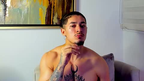 Snapshot of jasson_rodriguez69 chatting on 11/23/25, 03:39 Lil Dark online show from 11/23/25, 03:39