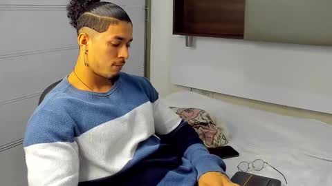 Snapshot of jasson_rodriguez69 chatting on 12/15/25, 04:39 Lil Dark online show from 12/15/25, 04:39