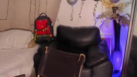 Snapshot of jasson_rodriguez69 chatting on 12/20/25, 02:51 Lil Dark online show from 12/20/25, 02:51