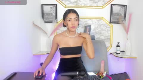 Snapshot of jaulyn_18 chatting on 06/09/26, 06:52 Jaulyn online show from 06/09/26, 06:52