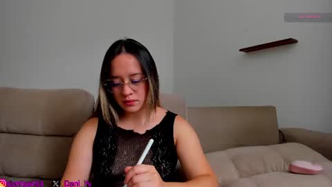 dani and javi online show from 07/23/26, 05:44