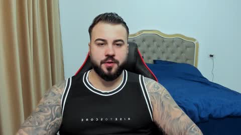  Javi  online show from 12/30/24, 08:47