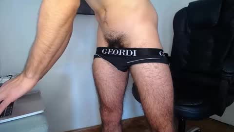 Snapshot of javierandaniel chatting on 02/22/25, 04:40 Javier online show from 02/22/25, 04:40