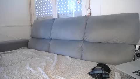 Snapshot of javierandaniel chatting on 02/23/25, 06:23 Javier online show from 02/23/25, 06:23