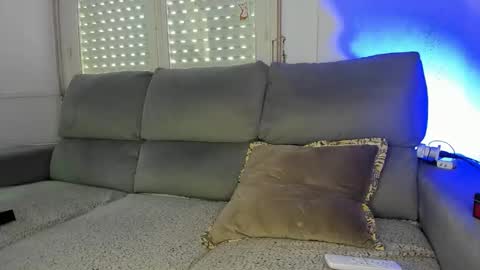 Javier  online show from 02/12/26, 02:45