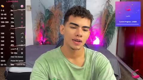 Snapshot of javierascencio chatting on 12/04/25, 05:50 javi15 online show from 12/04/25, 05:50