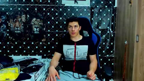 Javier online show from 03/13/26, 12:28