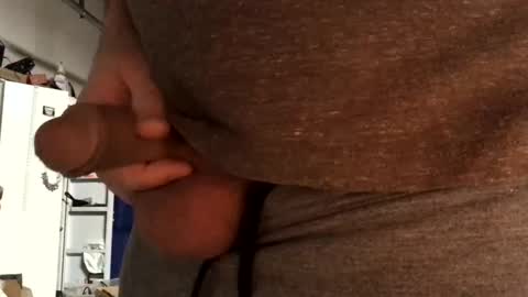 Snapshot of jawssharkparty chatting on 09/18/25, 05:53 Jaws online show from 09/18/25, 05:53