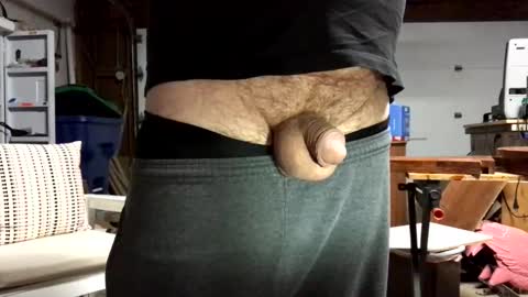 Snapshot of jawssharkparty chatting on 09/24/25, 05:11 Jaws online show from 09/24/25, 05:11