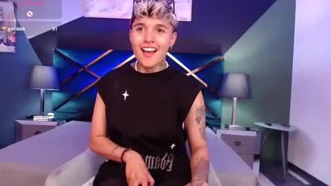 Snapshot of jaxwolf_ chatting on 02/01/26, 03:38 JAX online show from 02/01/26, 03:38