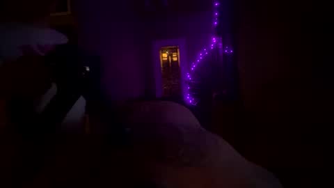 Snapshot of jay_banks0420 chatting on 02/08/25, 04:03 jay_banks0420 online show from 02/08/25, 04:03