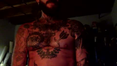 Snapshot of jay_cee_607 chatting on 11/26/25, 02:01 jay cee online show from 11/26/25, 02:01