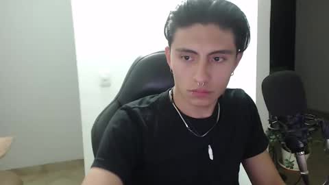 jay online show from 09/18/25, 02:02