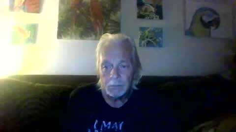 Snapshot of jay_jay1475 chatting on 10/23/25, 06:39 jay-jay1475 online show from 10/23/25, 06:39