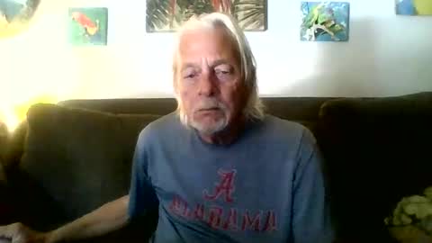 Snapshot of jay_jay1475 chatting on 11/14/25, 07:12 jay-jay1475 online show from 11/14/25, 07:12