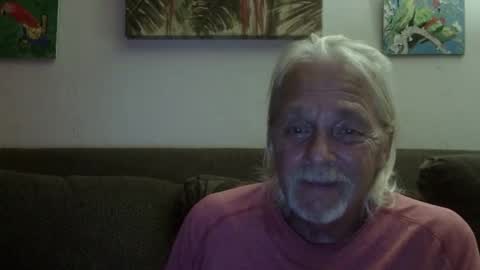 Snapshot of jay_jay1475 chatting on 11/23/25, 01:16 jay-jay1475 online show from 11/23/25, 01:16