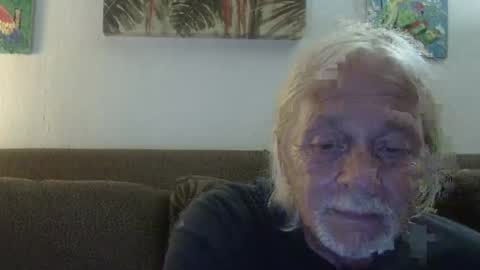 Snapshot of jay_jay1475 chatting on 11/26/25, 09:38 jay-jay1475 online show from 11/26/25, 09:38