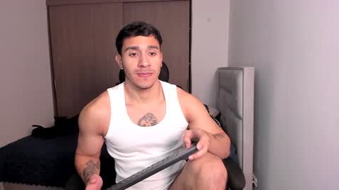 Snapshot of jay_marcos chatting on 12/19/24, 02:23 Jay marcos online show from 12/19/24, 02:23