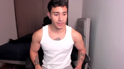 Snapshot of jay_marcos chatting on 12/19/24, 05:29 Jay marcos online show from 12/19/24, 05:29