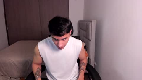 Snapshot of jay_marcos chatting on 01/05/25, 02:38 Jay marcos online show from 01/05/25, 02:38