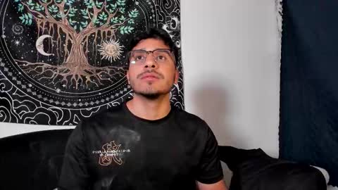 Snapshot of jay_marcos chatting on 11/19/25, 04:12 Jay marcos online show from 11/19/25, 04:12