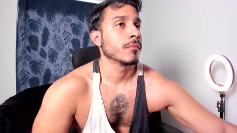 Snapshot of jay_marcos chatting on 11/30/25, 10:25 Jay marcos online show from 11/30/25, 10:25