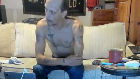 Snapshot of jay_short7863 chatting on 04/24/26, 03:03 O F jay short786 online show from 04/24/26, 03:03