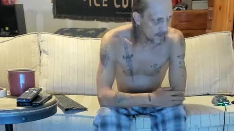 Snapshot of jay_short7863 chatting on 04/28/26, 11:59 O F jay short786 online show from 04/28/26, 11:59