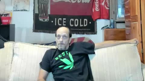 Snapshot of jay_short7863 chatting on 05/23/26, 05:17 O F jay short786 online show from 05/23/26, 05:17