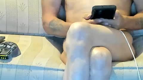 Snapshot of jay_short7863 chatting on 06/12/26, 03:22 O F jay short786 online show from 06/12/26, 03:22