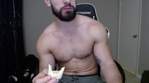 jay_slayz online show from 12/17/25, 09:15