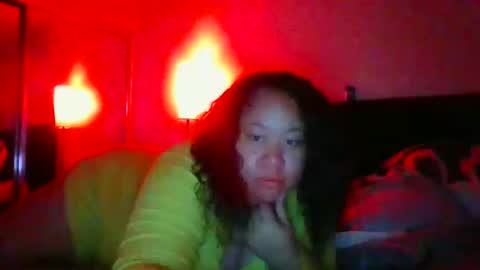 Snapshot of jayalee chatting on 12/15/25, 03:33 AsiaPlayaXxX online show from 12/15/25, 03:33