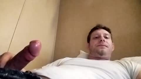 Snapshot of jaybird009 chatting on 03/11/25, 05:27 Jaybird online show from 03/11/25, 05:27