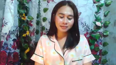 Snapshot of jayca20880 chatting on 07/27/26, 03:30 JAYCA online show from 07/27/26, 03:30