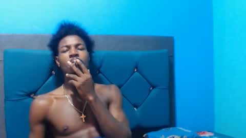 Snapshot of jaycolinss chatting on 01/12/25, 02:30 jaycollins online show from 01/12/25, 02:30