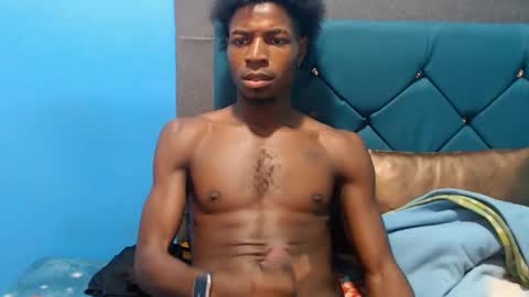 Snapshot of jaycolinss chatting on 01/17/25, 07:51 jaycollins online show from 01/17/25, 07:51