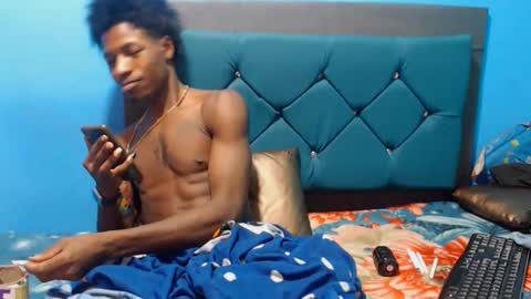 Snapshot of jaycolinss chatting on 01/21/25, 02:00 jaycollins online show from 01/21/25, 02:00