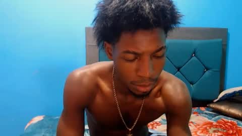 Snapshot of jaycolinss chatting on 01/21/25, 07:47 jaycollins online show from 01/21/25, 07:47