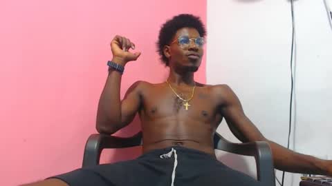 Snapshot of jaycolinss chatting on 01/22/25, 05:26 jaycollins online show from 01/22/25, 05:26