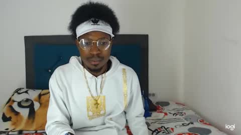 Snapshot of jaycolinss chatting on 01/26/25, 04:30 jaycollins online show from 01/26/25, 04:30