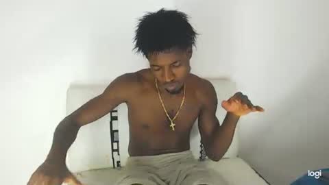 Snapshot of jaycolinss chatting on 02/01/25, 07:47 jaycollins online show from 02/01/25, 07:47